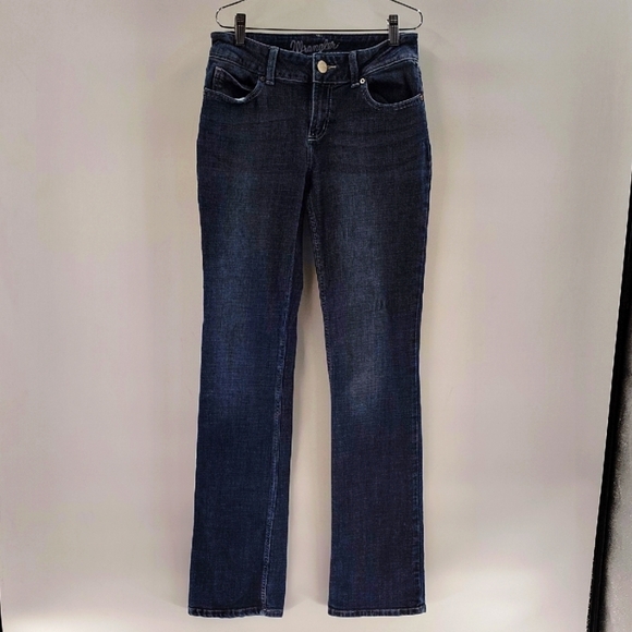 Wrangler bootcut Denim Jeans Size 3 Stretch Mid Rise Non Distressed - Picture 1 of 7